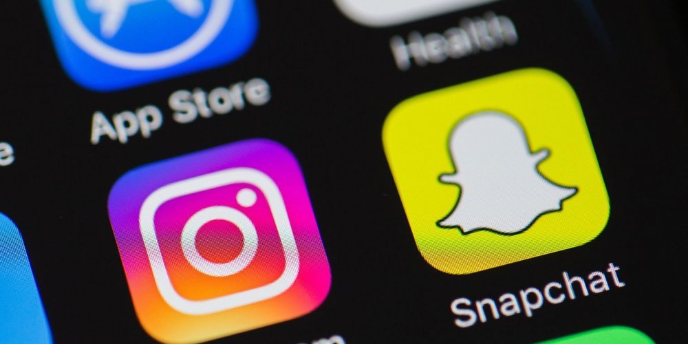 snapchat-and-instagram-apps